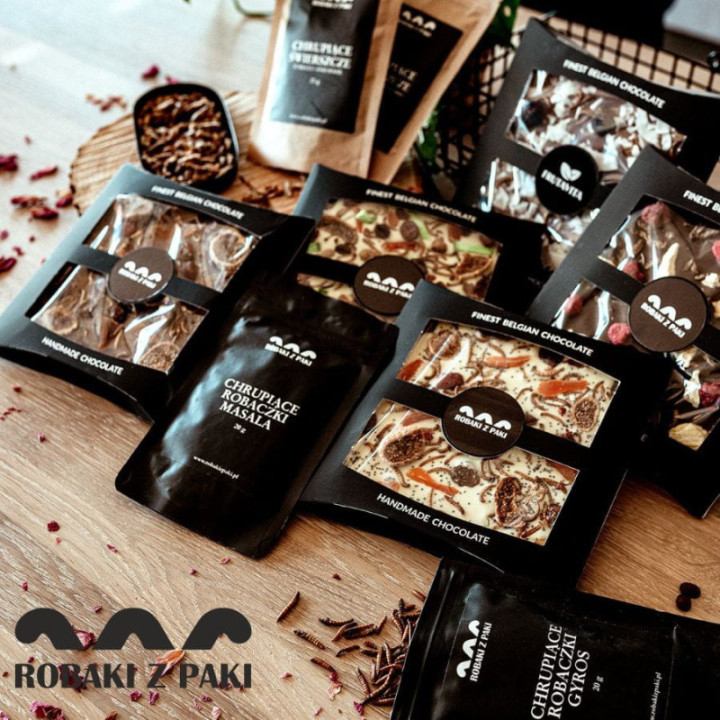 Czekolada Pajęczynka z robakami 154 g