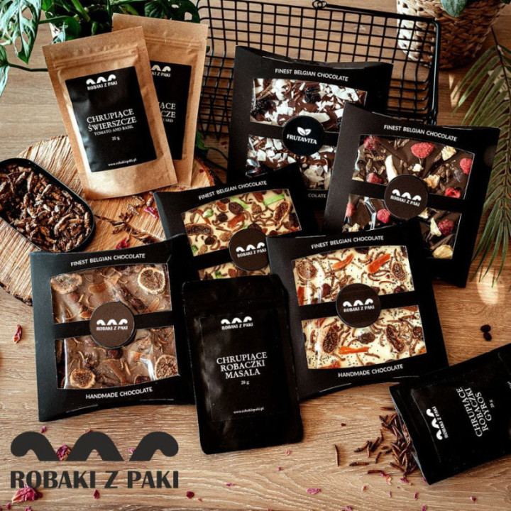 Czekolada Pajęczynka z robakami 154 g