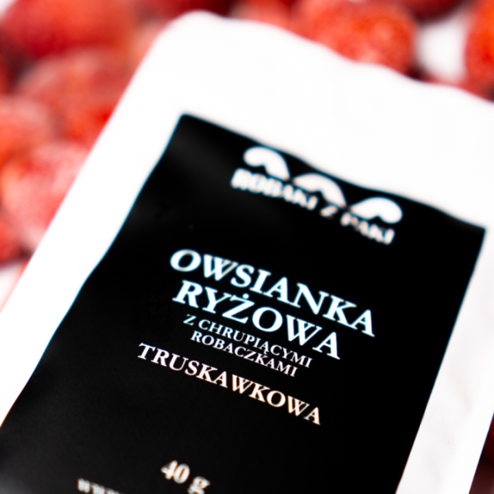 Owsianka ryżowa z robaczkami TRUSKAWKOWA